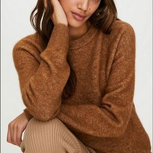 Aritzia thurlow sweater (the group by babaton) S